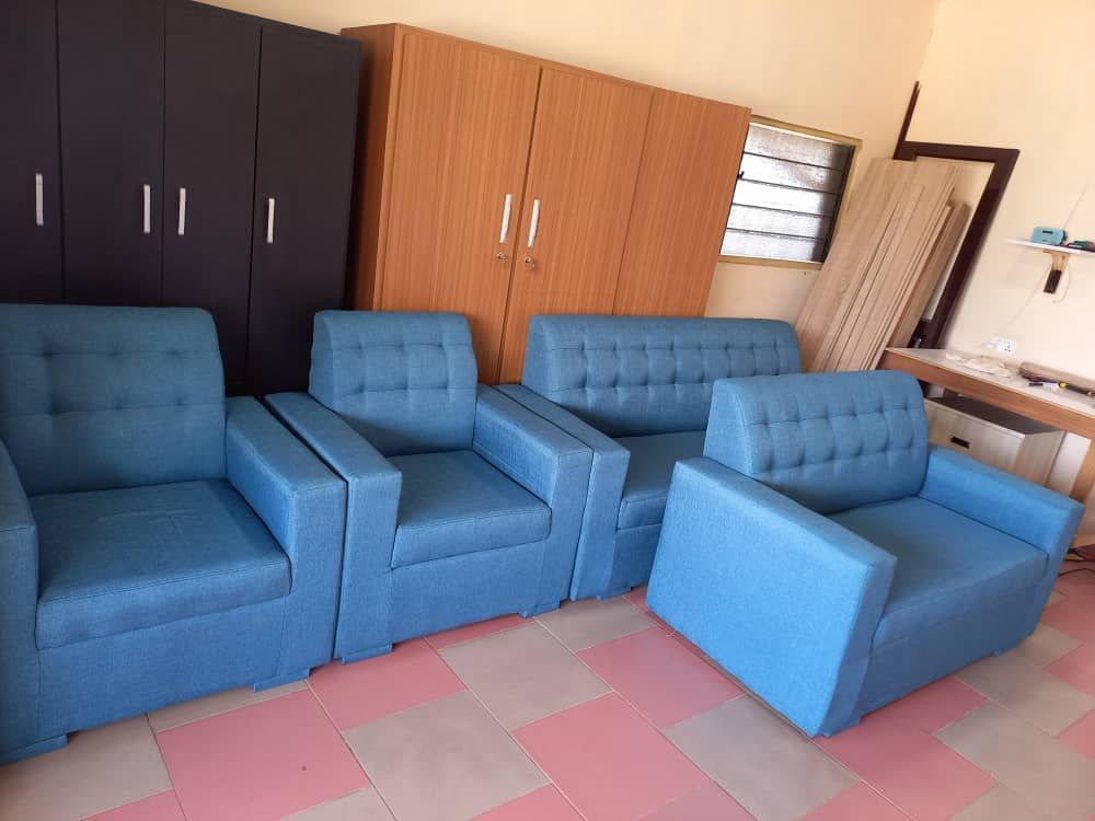 Blue Tufted Single-Seater Sofa Chairs